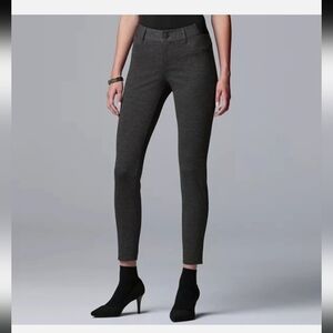 Simply Vera Size 0X Skinny Pull On Pants